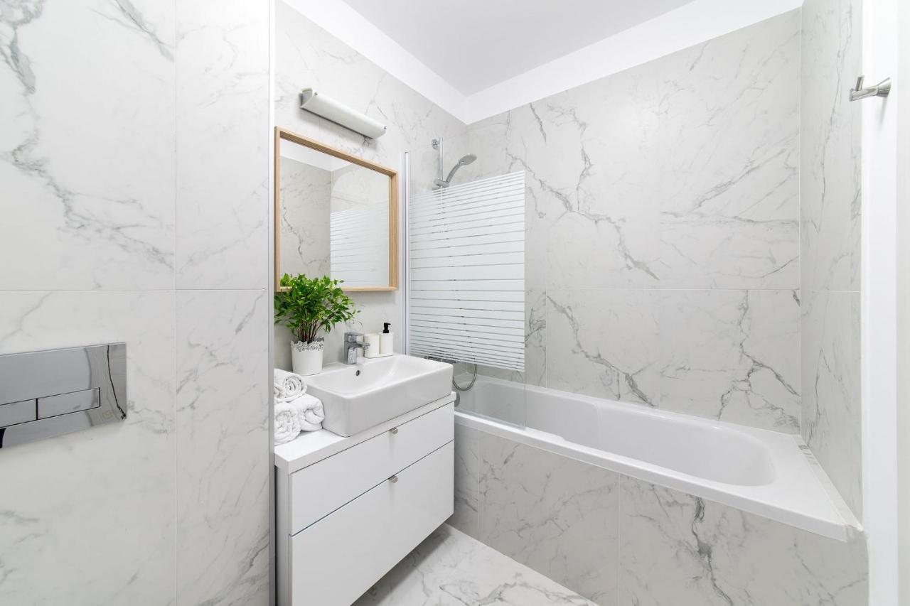 North Likehome Comfort Бухарест Экстерьер фото